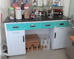 Meja Laboratorium dinding (Wall Bench)